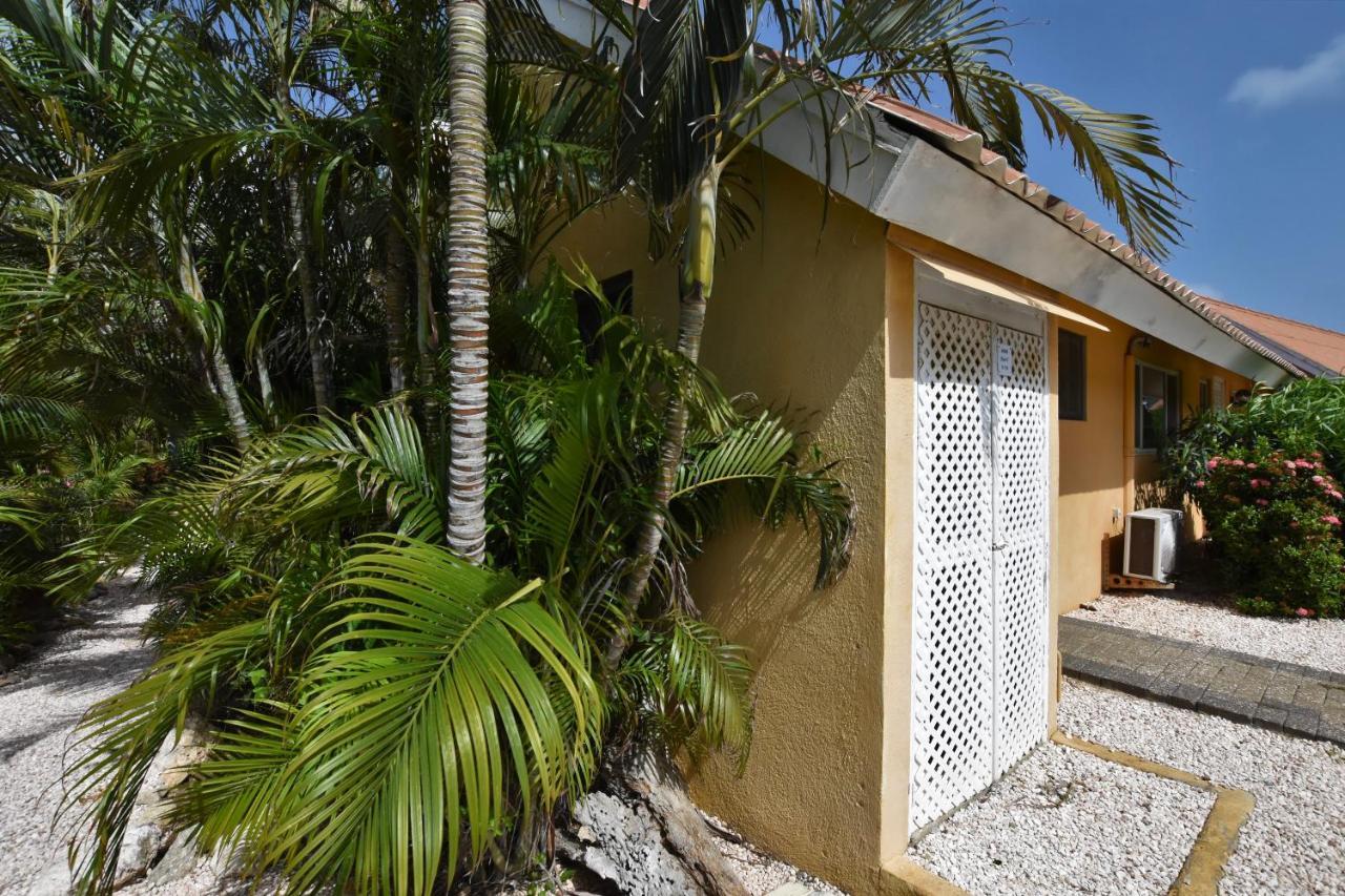 Seru Coral Apartment Willemstad Esterno foto